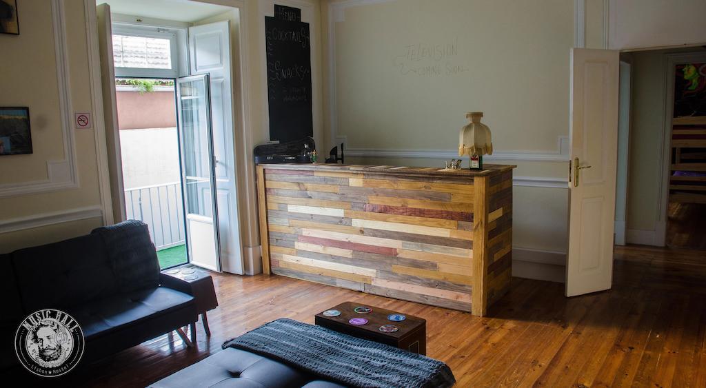 Music Hall Lisbon Hostel Екстериор снимка